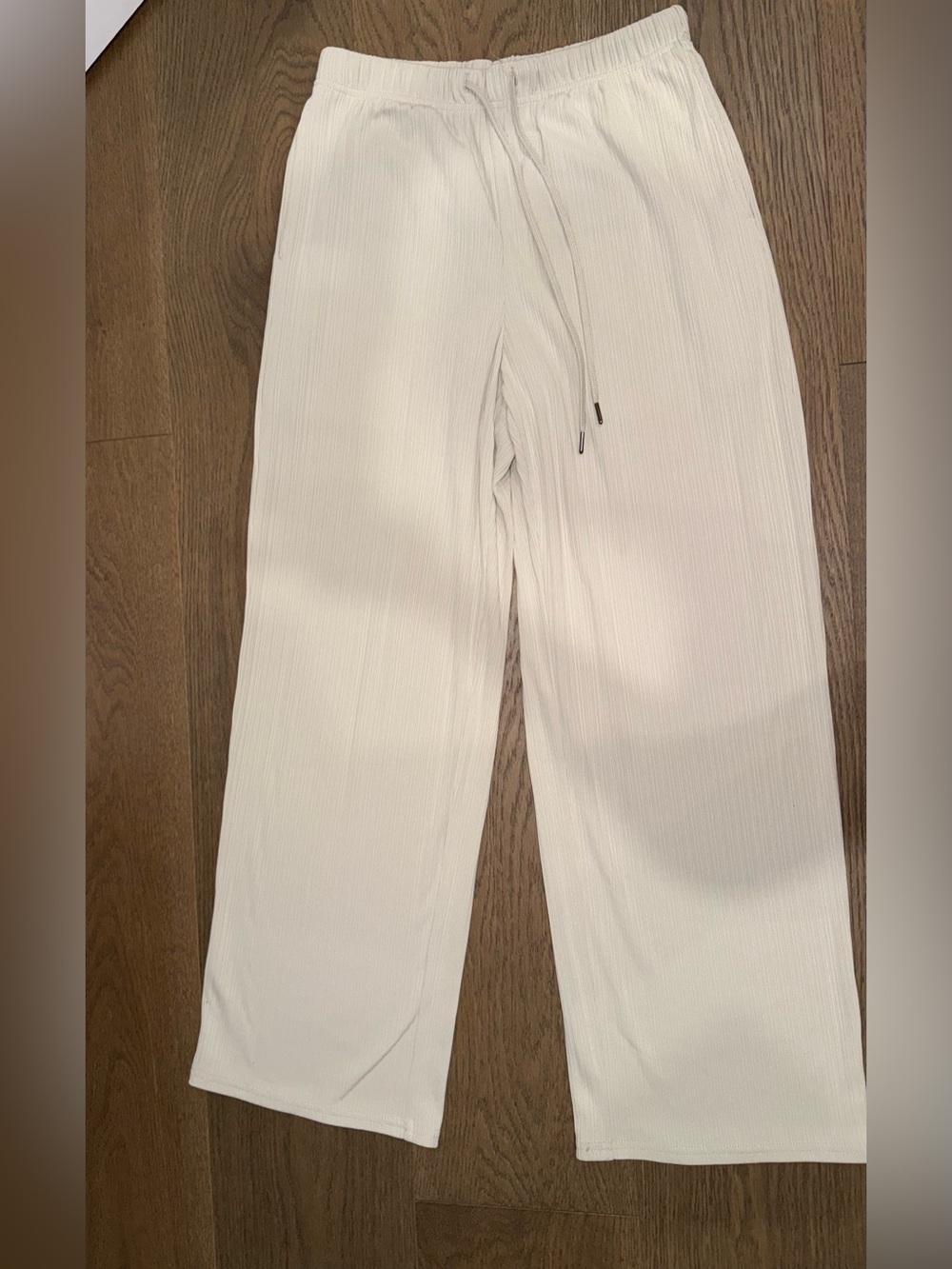 Uniqlo beige pants